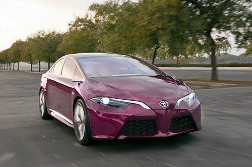 Toyota NS4 -Plug in Hybrid