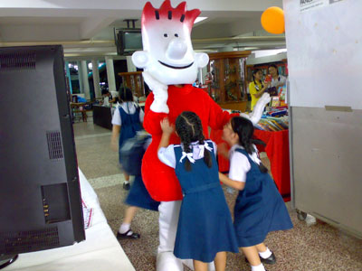 Giant Kids